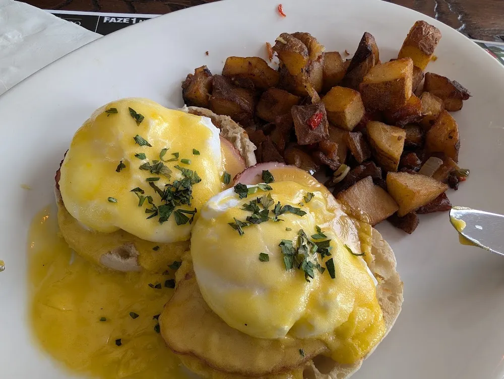 Classic Eggs Benedict